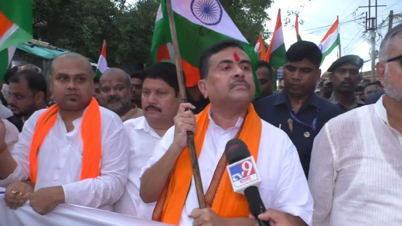 BJP: উপভোটের আগেই নারী সম্মান রক্ষায় পথে বিজেপি, আর ঠিক ৩ দিন পর থেকেই ময়দানে শুভেন্দুরা