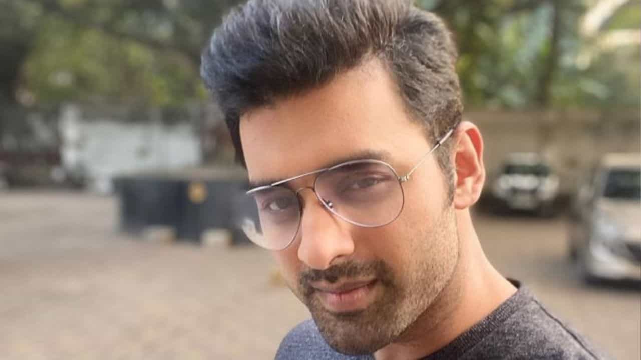 'ডান্স বাংলা ডান্স'-এ সঞ্চালক বদলের দাবি দর্শকদের! রেটিং কতটা কম? 'ডান্স বাংলা ডান্স'-এ সঞ্চালক বদলের দাবি দর্শকদের! রেটিং কতটা কম?