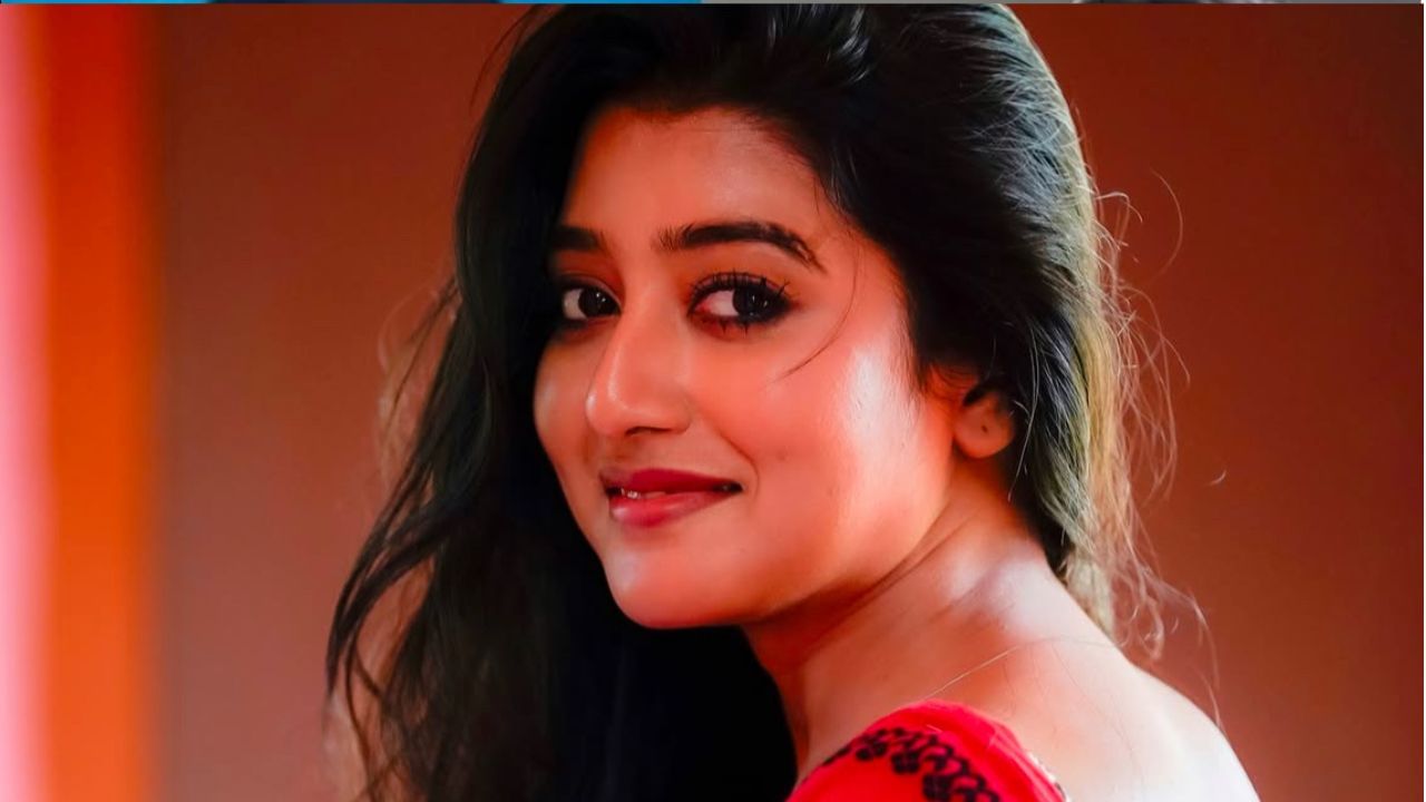 সৃজিতের ছবিতে 'মিঠিঝোরা'-র রাই...কোন চরিত্র করবেন? সৃজিতের ছবিতে 'মিঠিঝোরা'-র রাই...কোন চরিত্র করবেন?