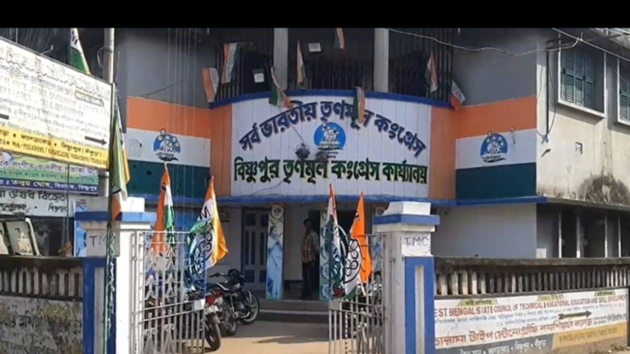 Bankura: প্রয়োজনে বাড়ি বাড়ি ঘুরে পায়ে ধরতেও রাজি, দায়িত্ব পেয়েই বললেন বিষ্ণুপুরের তৃণমূল সভাপতি