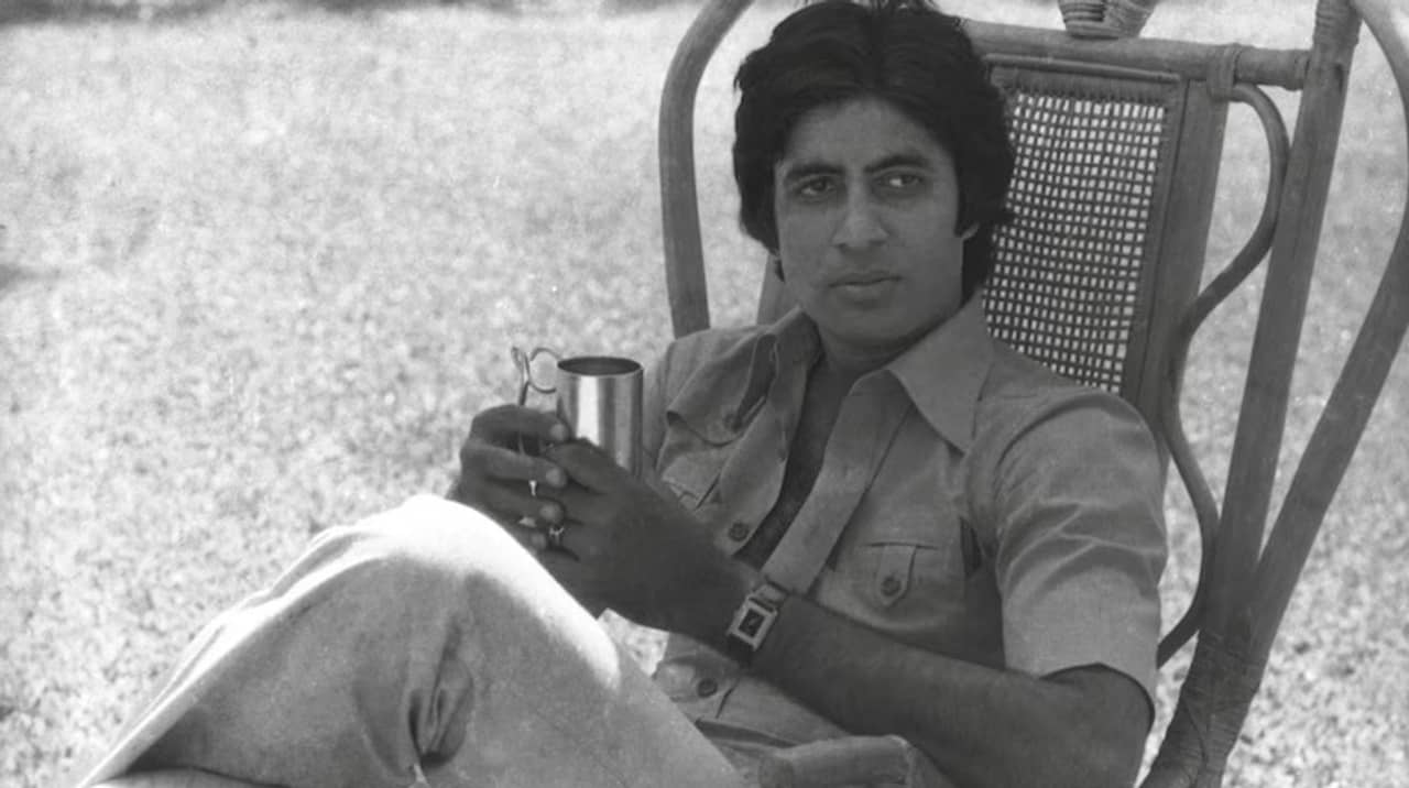 মধ্যরাতে অমিতাভের জন্যে হাউ-হাউ করে কান্না! নায়িকা এরকম কেন করতেন? 