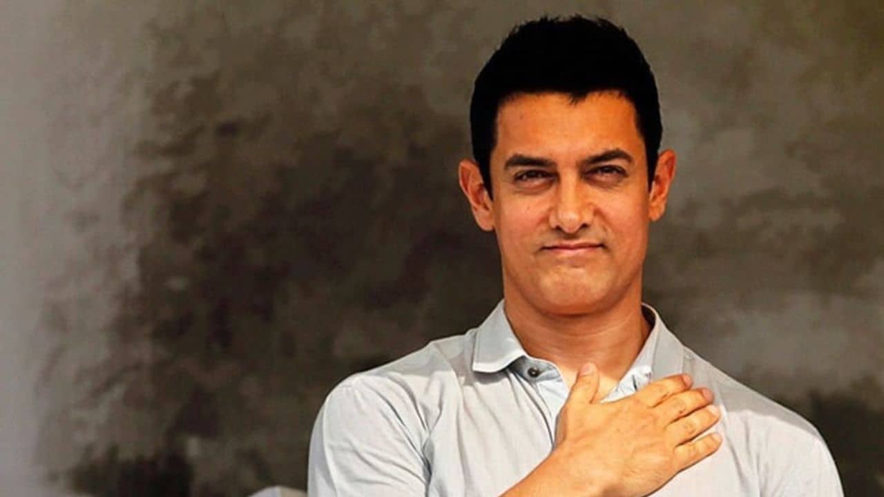 সীমান্তে লড়ছে ভারতীয় সেনা, যুদ্ধের আবহে বড় সিদ্ধান্ত আমির খানের