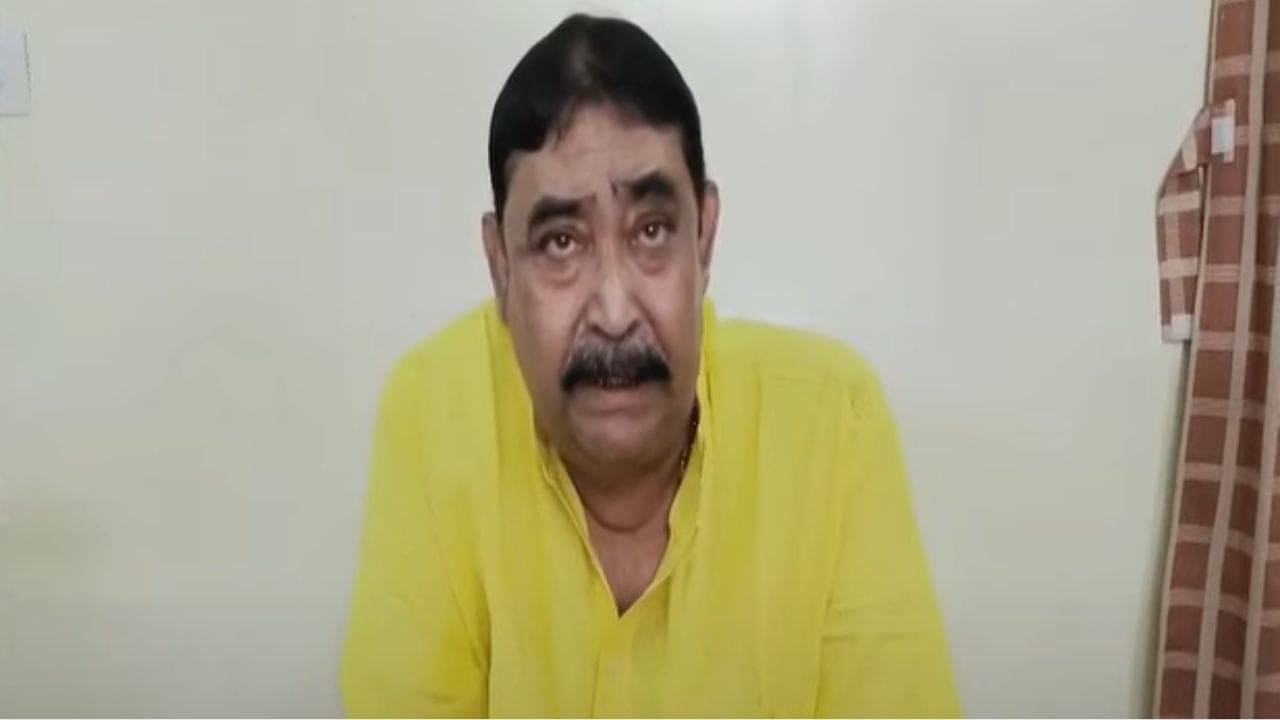 Anubrata Mondal: কেষ্টকে চার ঘণ্টার সময় বেঁধে দিল তৃণমূল, ভাইরাল অডিয়ো-কাণ্ডে বড় পদক্ষেপ