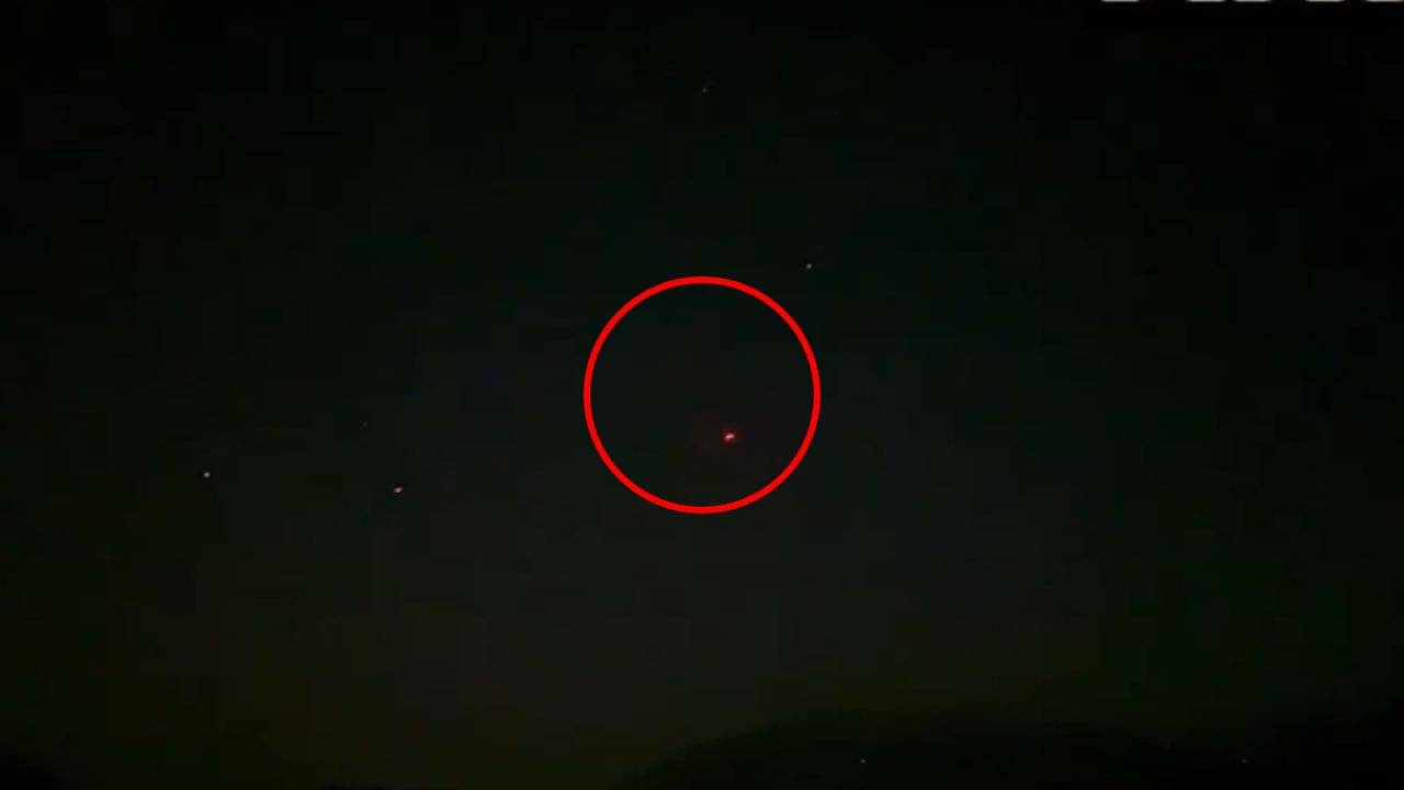 India Pakistan Conflict: অন্ধকারে ঢাকল কাশ্মীর থেকে রাজস্থান! পরপর বিস্ফোরণ, চার ঘণ্টার মধ্যেই সংঘর্ষ বিরতি ভাঙল পাকিস্তান