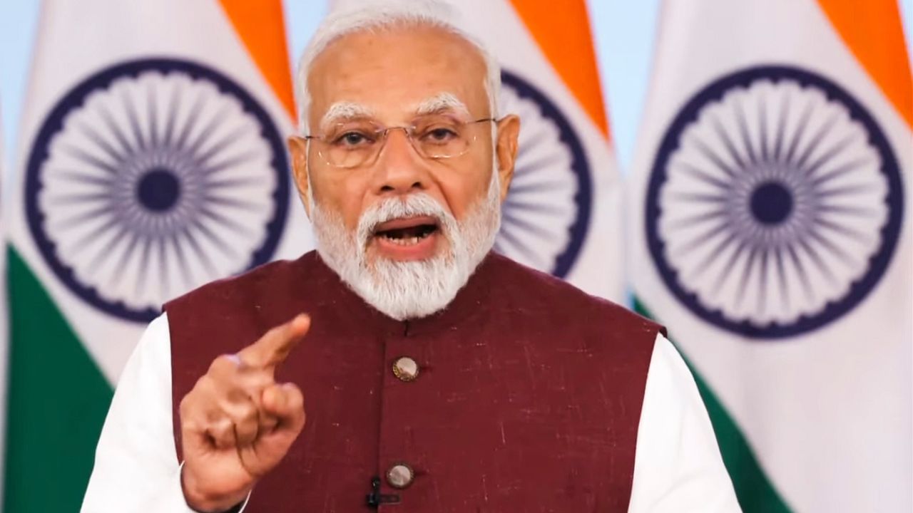PM Modi on Operation Sindoor: 'এবার কথা হলে পাক-অধিকৃত কাশ্মীর নিয়েই হবে...', পড়শি দেশকে সাফ বার্তা মোদীর PM Modi on Operation Sindoor: 'এবার কথা হলে পাক-অধিকৃত কাশ্মীর নিয়েই হবে...', পড়শি দেশকে সাফ বার্তা মোদীর