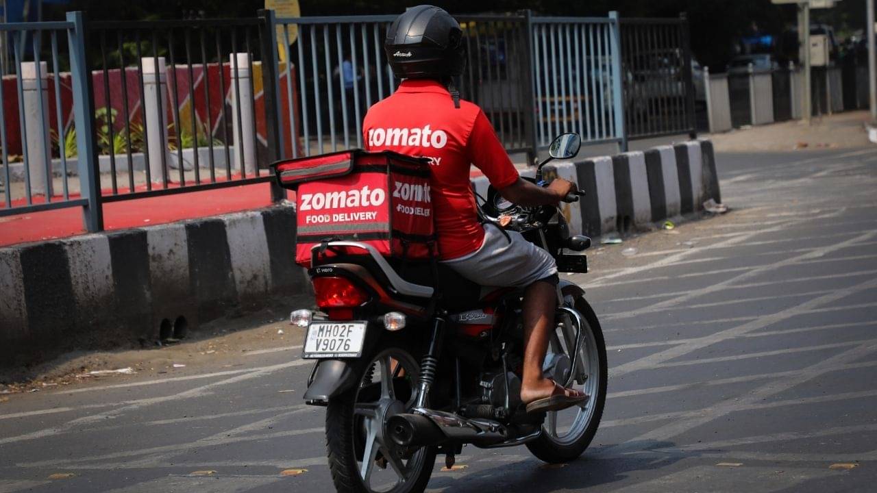 আর খাবার পাওয়া যাবে না, বন্ধ হয়ে গেল Zomato-র দুটি পরিষেবা