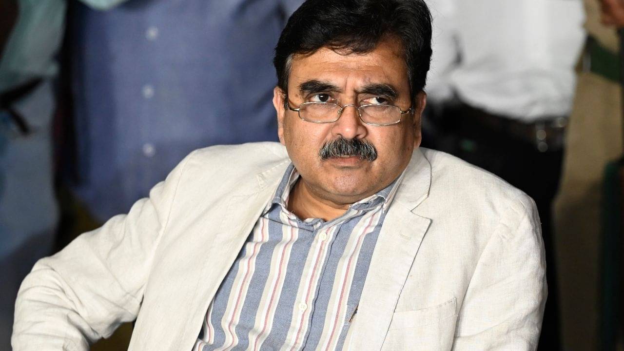 Former Justice Abhijit Ganguly: বাড়ল মেডিক্যাল বোর্ডের সদস্য সংখ্যা, শুধু পরিপাকতন্ত্র নয়! অভিজিতের হৃদযন্ত্রের রিপোর্টেও বাড়ছে উদ্বেগ