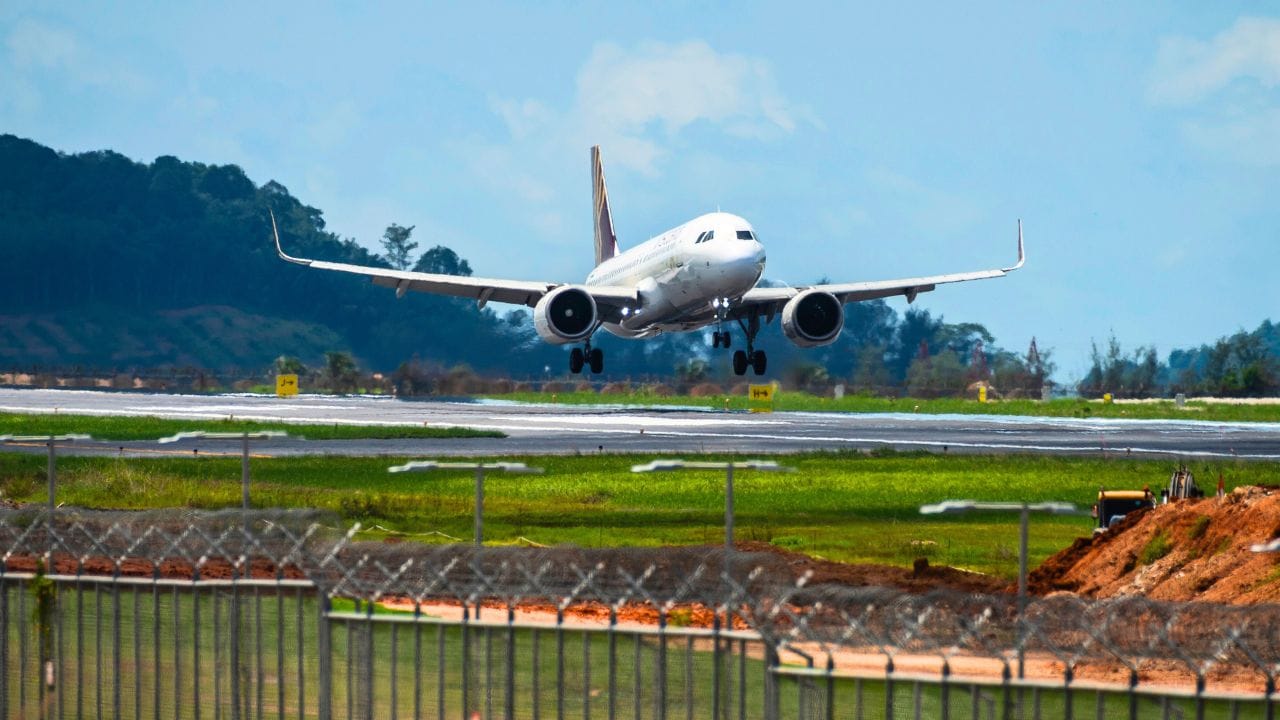 Air India Flight 171: ১ হাজার ৫০০ কোটির বিমা, এর আগে এত বড় ক্লেম হয়তো দেখেনি ভারতের অ্যাভিয়েশন সেক্টর! Air India Flight 171: ১ হাজার ৫০০ কোটির বিমা, এর আগে এত বড় ক্লেম হয়তো দেখেনি ভারতের অ্যাভিয়েশন সেক্টর!
