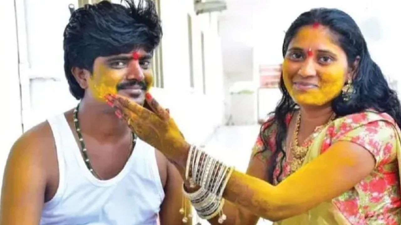 Crime: একসঙ্গে দুই বয়ফ্রেন্ড, পালিয়েও গিয়েছিল ঐশ্বর্য্য, একগুঁয়ে বিয়ের জেদই এক মাসের মধ্যে মৃত্যু ডেকে আনল তেজেশ্বরের? Crime: একসঙ্গে দুই বয়ফ্রেন্ড, পালিয়েও গিয়েছিল ঐশ্বর্য্য, একগুঁয়ে বিয়ের জেদই এক মাসের মধ্যে মৃত্যু ডেকে আনল তেজেশ্বরের?