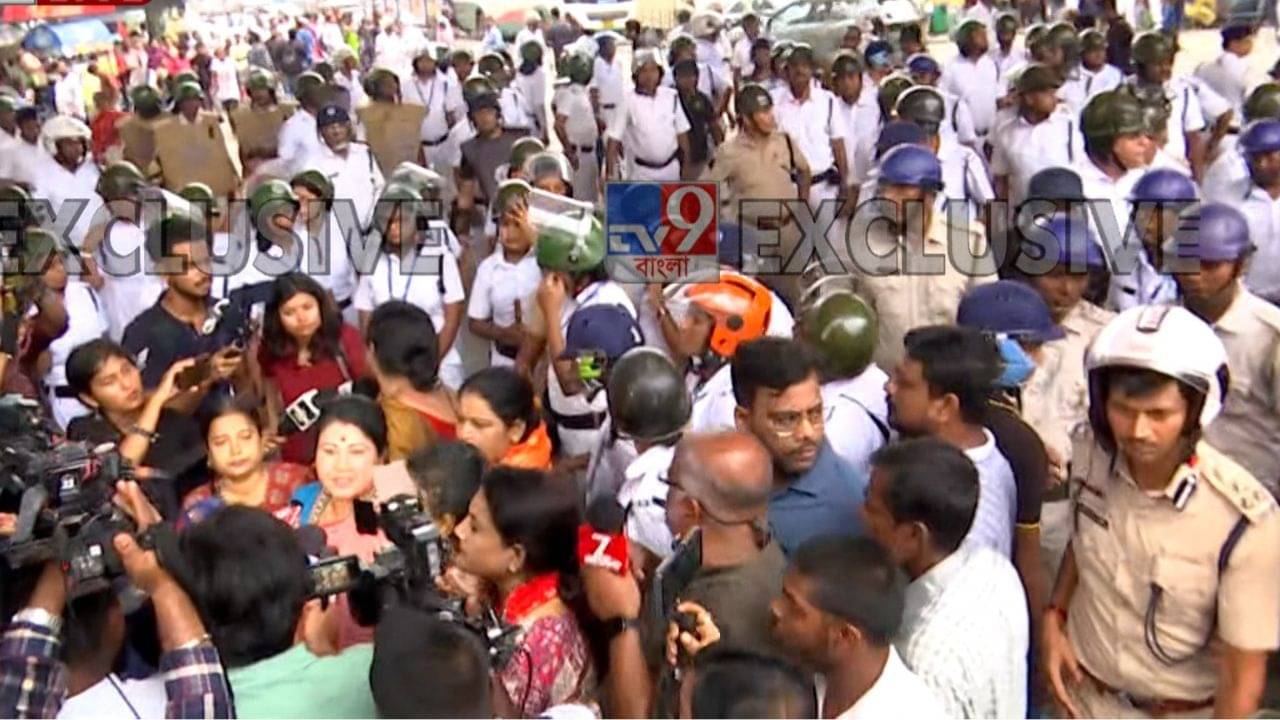 BJP on Kasba College Case: ল কলেজের ঘটনার প্রতিবাদে স্তব্ধ গড়িয়াহাট চত্বর, আটক একাধিক, অলিগলিতে BJP কর্মীদের খুঁজছে পুলিশ
