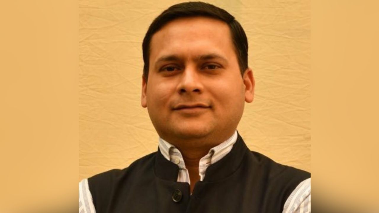 Amit Malviya: 'জনস্বার্থে' টুইট করেছিলেন, শোকজের জবাব দিলেন বিজেপি নেতা অমিত মালব্য Amit Malviya: 'জনস্বার্থে' টুইট করেছিলেন, শোকজের জবাব দিলেন বিজেপি নেতা অমিত মালব্য