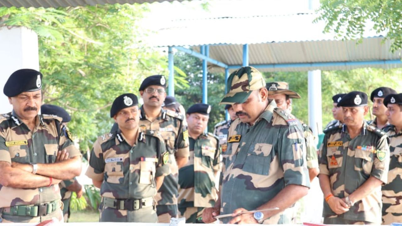 BSF News: ভারত-বাংলাদেশ সীমান্তে কী হল হঠাৎ? হাজির হলেন BSF-এর বড় কর্তা