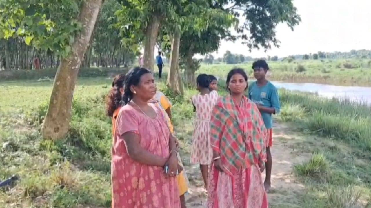 Balurghat: রয়েছে একাধিক ক্ষতচিহ্ন, দেহ কুড়ে কুড়ে খাচ্ছে পোকামাকড়! দুধের শিশুর এ কী পরিণতি?