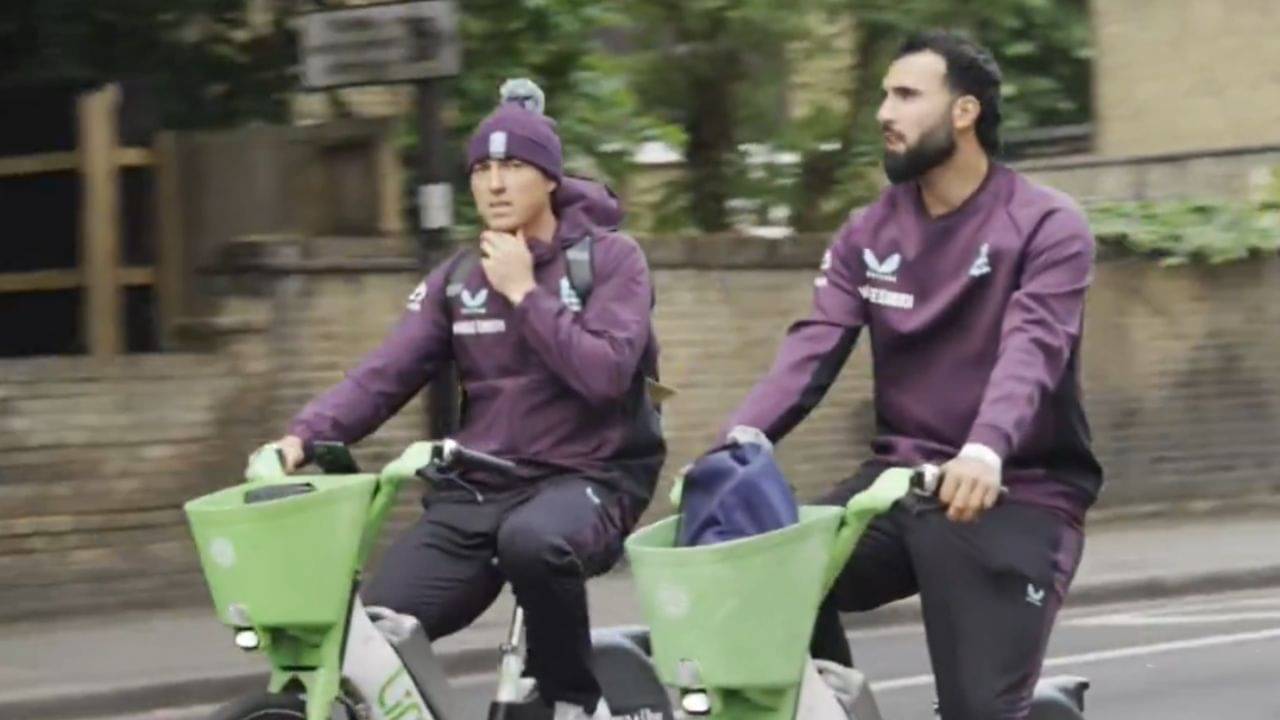 ENG vs WI: ওভালে অভিনব ঘটনা, ট্রাফিক জ্যামে আটকে ওয়েস্ট ইন্ডিজ, সাইকেলে চেপে মাঠে ইংল্যান্ড!