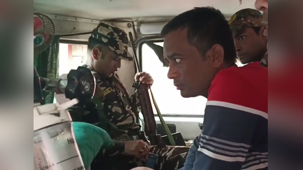 Purulia: রাতের অন্ধকারে স্ত্রী ও ২ সন্তানকে কুড়োল দিয়ে কুপিয়ে খুন, ফাঁসির সাজাতেও নির্বিকার ব্যক্তি