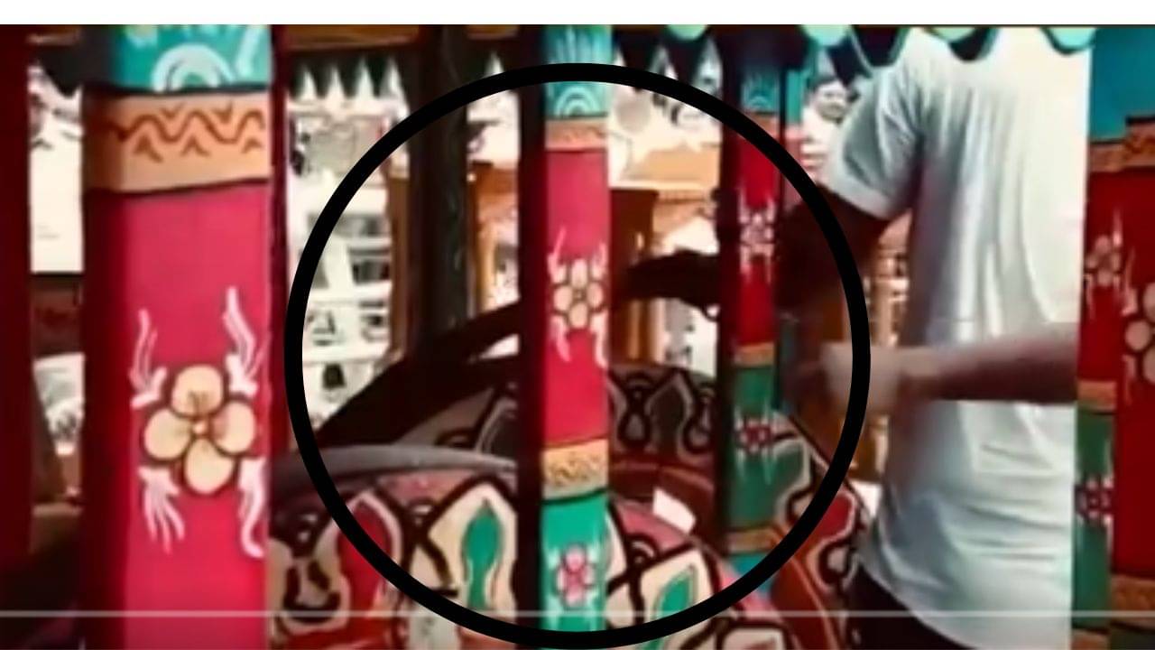 Digha Ratha Yatra: রথের চাকা আটকে গেল, লক্ষণ কিন্তু ভাল নয়, দিঘার রথযাত্রার ভিডিয়ো সামনে আনলেন শুভেন্দু