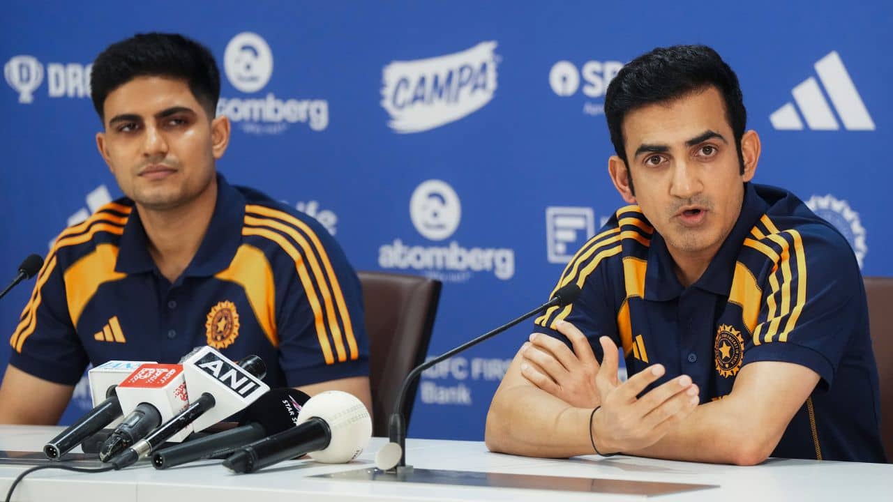 IND vs ENG: শুভমনরা পৌঁছনোর আগেই ভারত-ইংল্যান্ড সিরিজের ট্রফির নাম বদল!