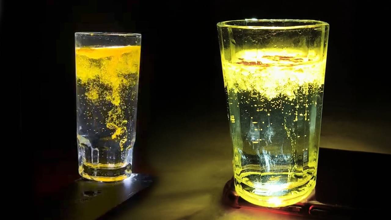 Trending Turmeric Water: হঠাৎ সবাই জলে হলুদ মেশাচ্ছে কেন, কী এই ট্রেন্ডিং Glowing Water?