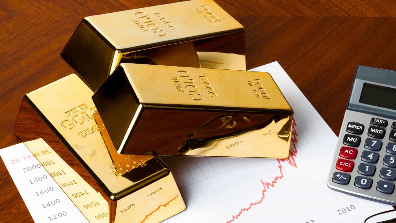 Gold Price Today: ক্রমাগত বাড়ার পর একধাক্কায় ১৩ হাজার ৬০০ টাকা কমল সোনার দাম Gold Price Today: ক্রমাগত বাড়ার পর একধাক্কায় ১৩ হাজার ৬০০ টাকা কমল সোনার দাম