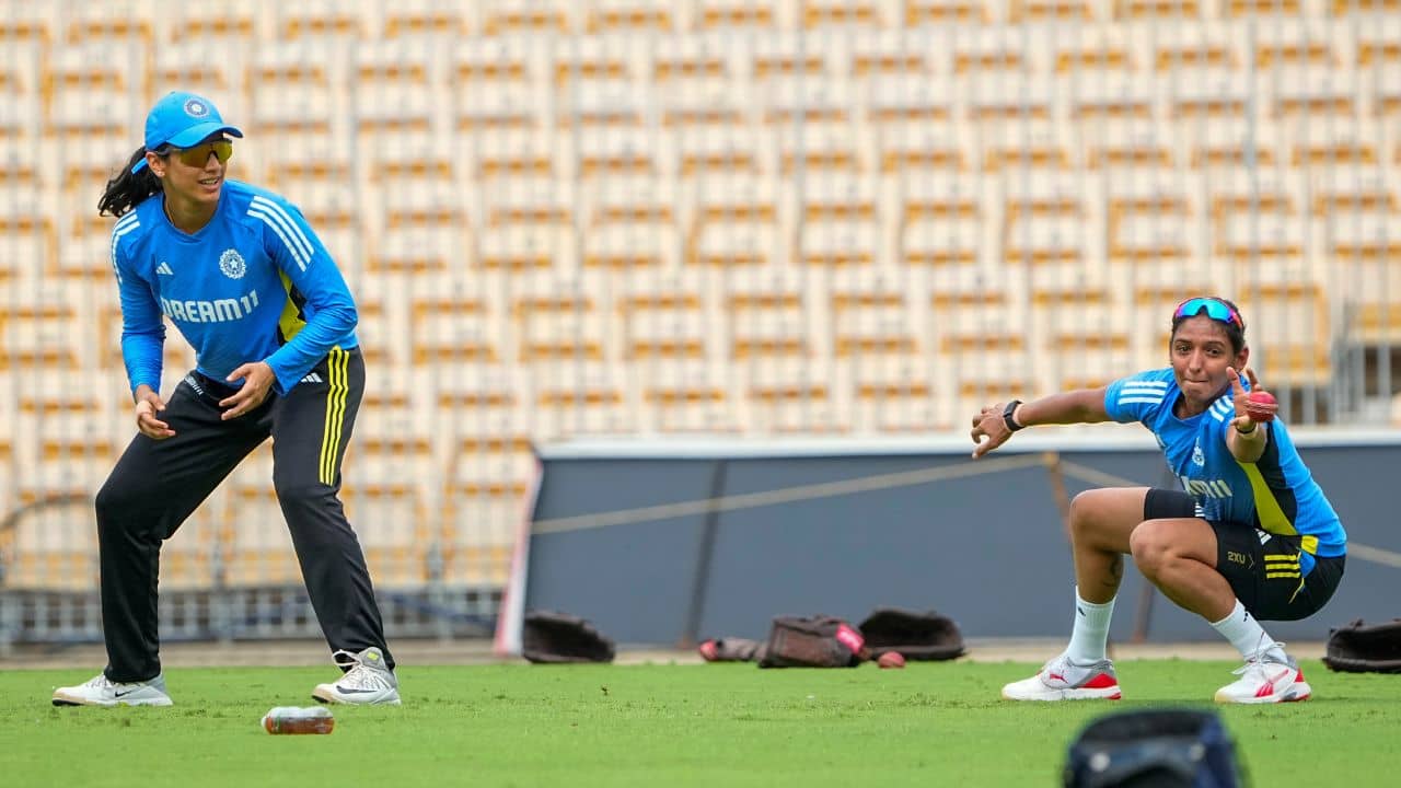 ICC World Cup 2025: বিশ্বকাপের দিন ঘোষণা; চিন্নাস্বামীতে উদ্বোধন, এক গ্রুপে থাকলেও কলম্বোতে ভারত-পাক ম্যাচ!