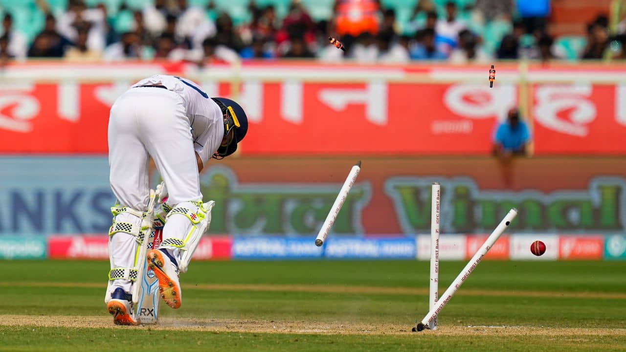 Jasprit Bumrah: বুমরাকে সামলাতে কেমন লাগে? আতঙ্কে ইংল্যান্ডের তারকা ব্যাটার!