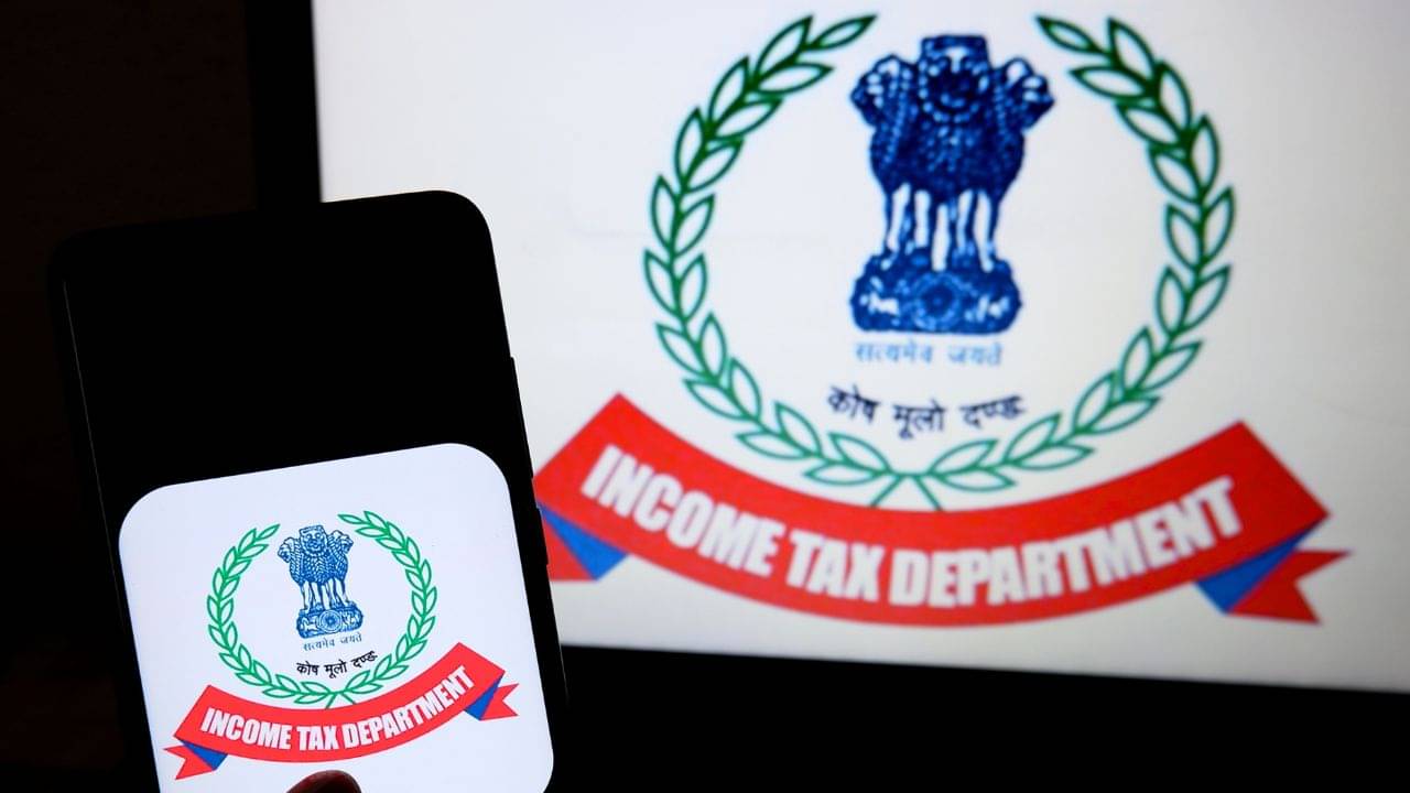 Income Tax Return: আয়কর রিটার্নে এই ভুল করা মানেই গচ্চা যাবে প্রচুর টাকা!
