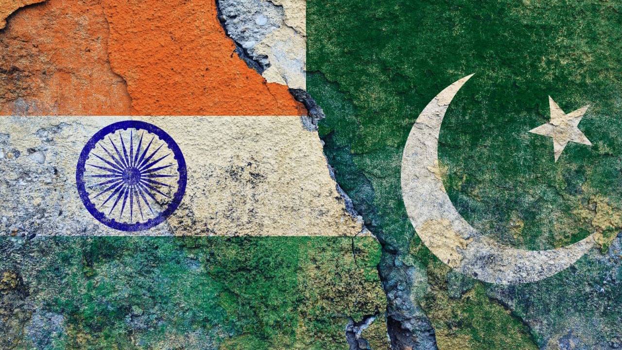 India-Pakistan News: ভারতকে চাপে ফেলতে গিয়ে কোটি কোটি টাকা ক্ষতি পাকিস্তানেরই!