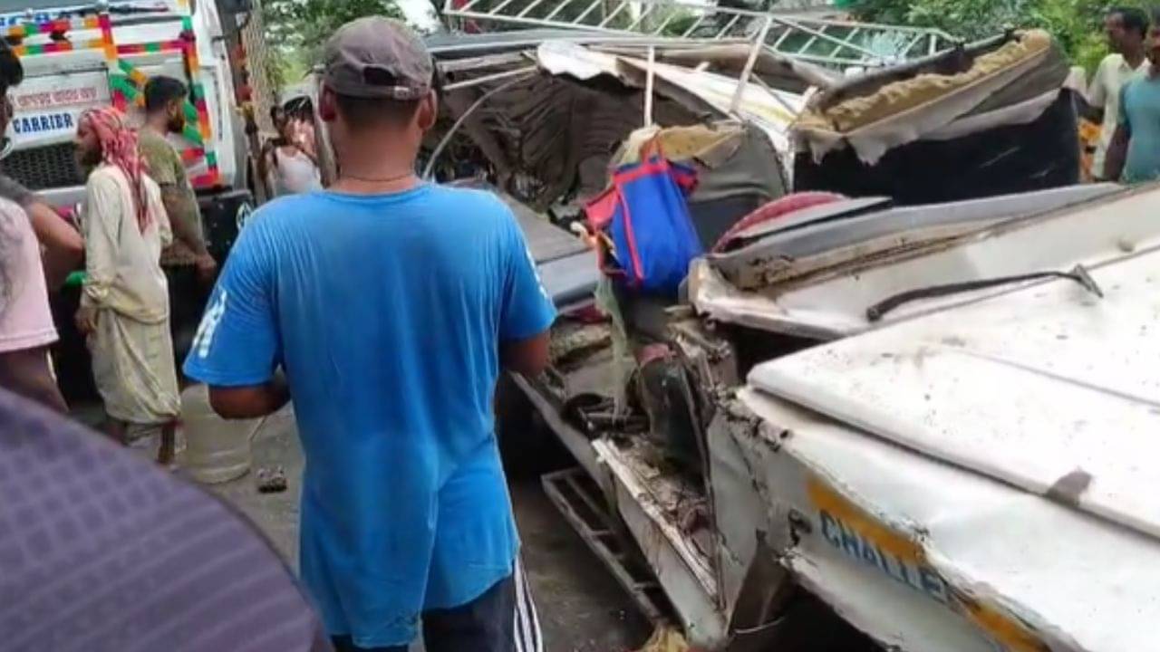 Kandi road accident: পুণ্যস্নান সেরে ফেরার পথে মর্মান্তিক দুর্ঘটনা, ঘটনাস্থলেই শেষ ৫ জন