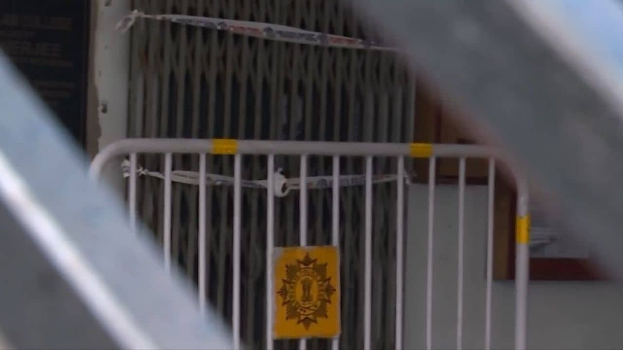 Kasba Law College Crime: নির্যাতিতার যৌনাঙ্গে ক্ষত, গলায় স্পষ্ট কামড়ের দাগ, কসবা কাণ্ডে মেডিক্যাল রিপোর্টে শিউরে ওঠার মতো তথ্য