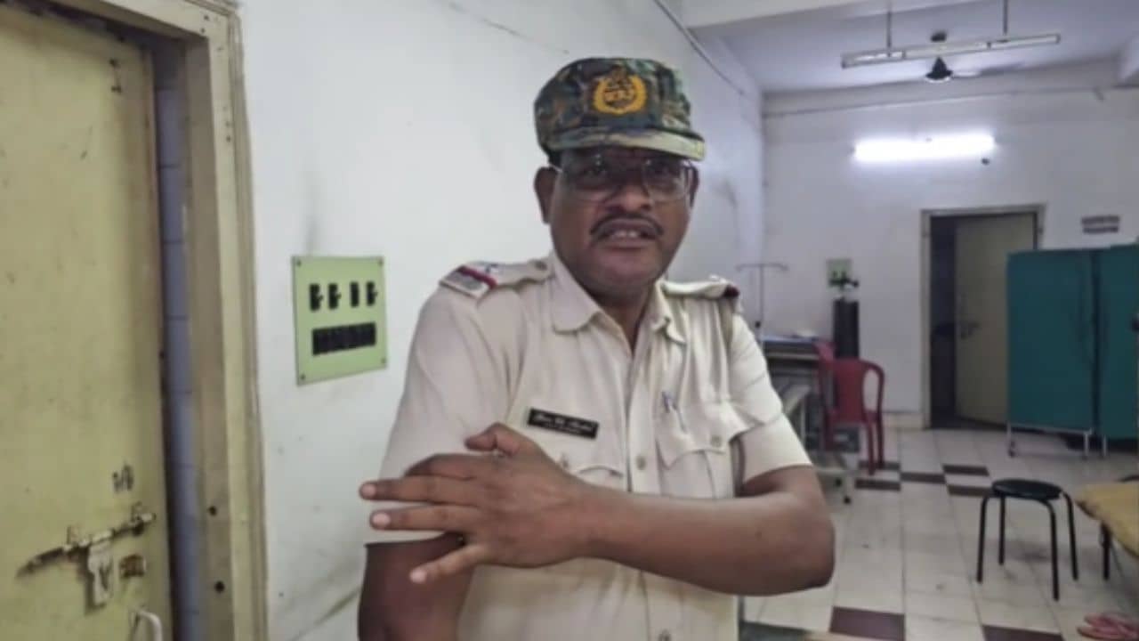 Police Harassment: রাত ৮টা, মহেশতলার ডাকঘর মোড়ে ভয়ঙ্কর ঘটনা, হাড়হিম অভিজ্ঞতা জানালেন ট্রাফিক পুলিশ