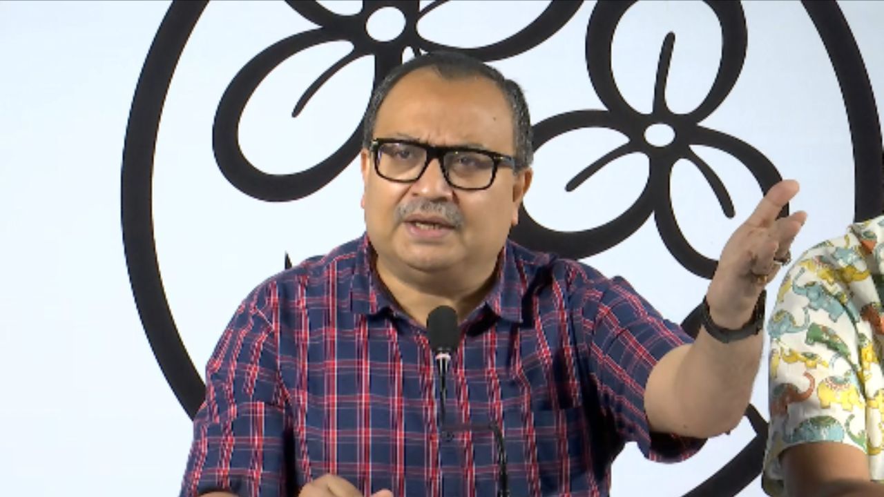 Kunal Ghosh: ‘বিজেপিতে এখন রামপন্থী আর কালীপন্থীদের লড়াই চলছে’, তীব্র আক্রমণ কুণালের Kunal Ghosh: ‘বিজেপিতে এখন রামপন্থী আর কালীপন্থীদের লড়াই চলছে’, তীব্র আক্রমণ কুণালের