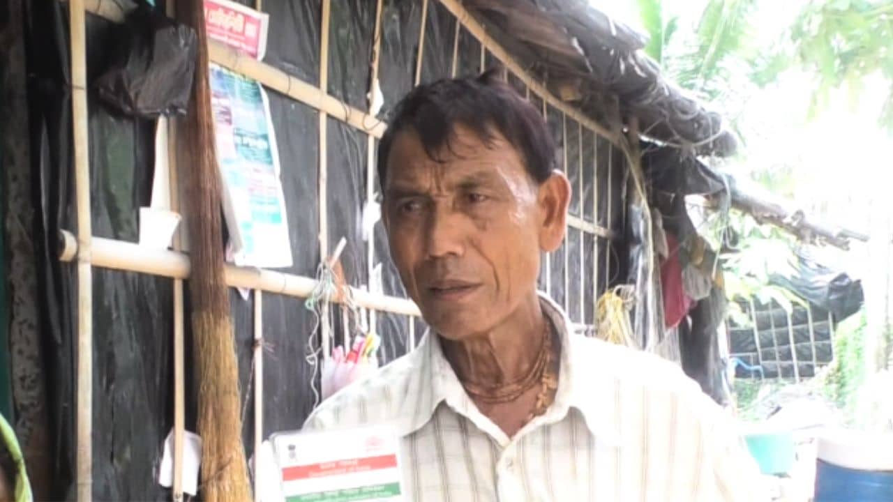 Voter Card: গয়না বিক্রি করে টাকা দিয়েছিলেন TMC নেতাকে, তবু পাননি ভোটার কার্ড, অভিযোগ কাকদ্বীপে