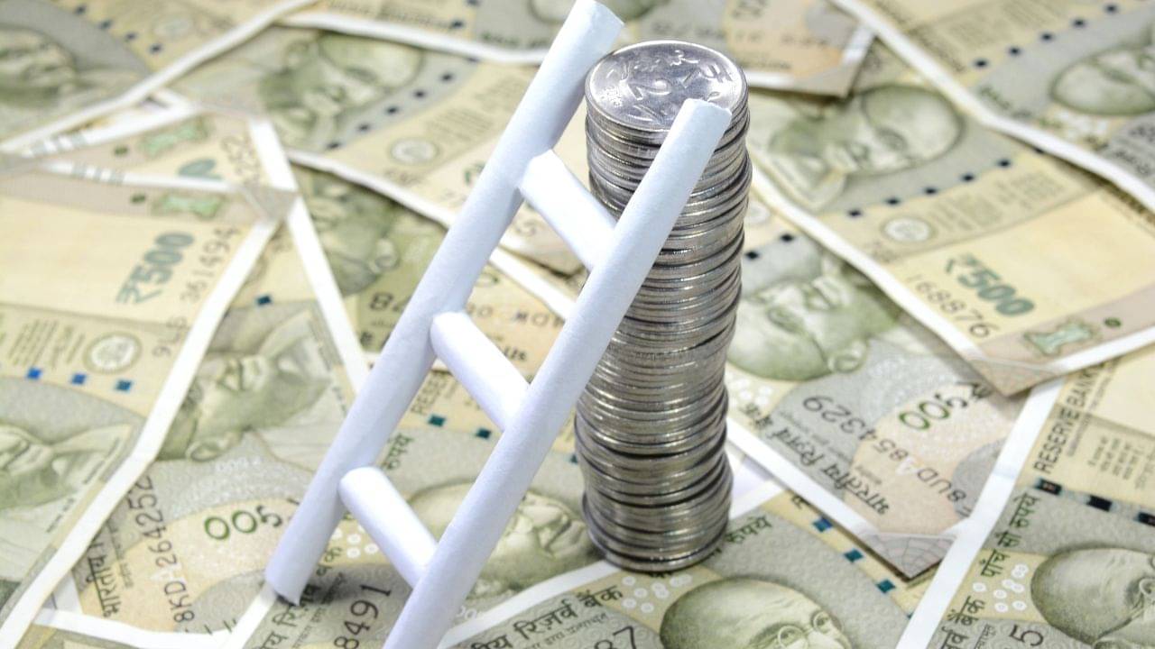 Indian Equity Market: হাজার হাজার কোটির প্রফিট এই সব কোম্পানির, আজ বিনিয়োগ করলে আপনিও লাভ করতে পারেন!