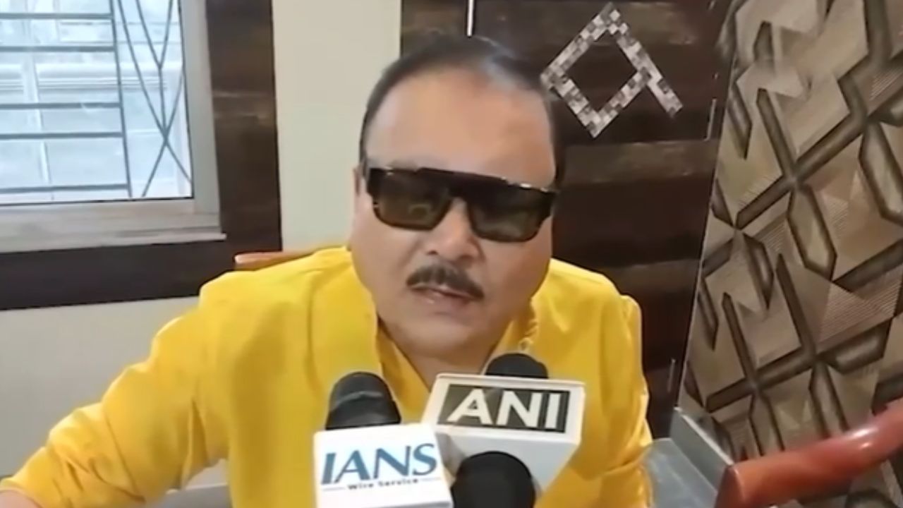 Madan Mitra on Kasba Case: 'মেয়েটি সেখানে না গেলে ঘটত না', কসবা-কাণ্ডে বেফাঁস মন্তব্য মদনের Madan Mitra on Kasba Case: 'মেয়েটি সেখানে না গেলে ঘটত না', কসবা-কাণ্ডে বেফাঁস মন্তব্য মদনের