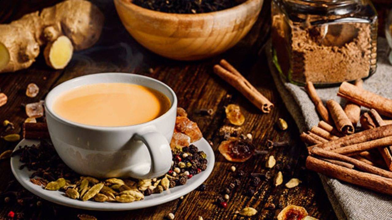 শরীরের জন্য অত্যন্ত উপাকারী মশলা চা! কেন জানেন?