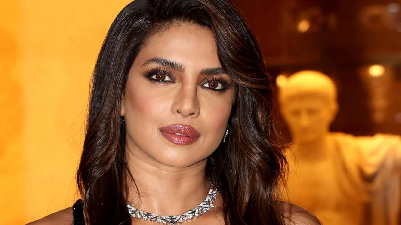 শুটিং ফ্লোরে দুর্ঘটনার মুখে প্রিয়াঙ্কা চোপড়া! ঠিক আছেন তো অভিনেত্রী?