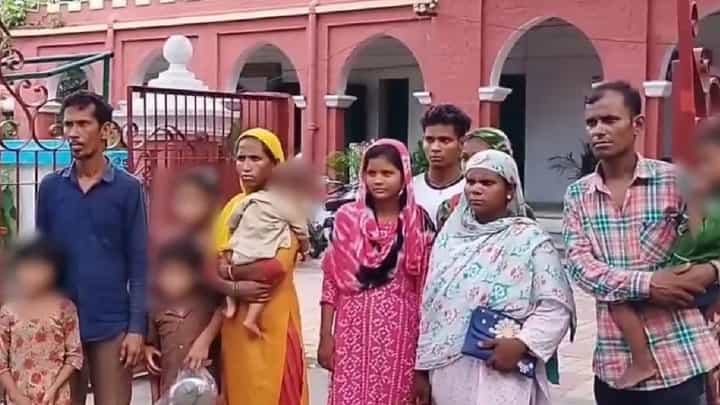 Infiltration: আত্মসমর্পণ করলেন ১৬ বাংলাদেশি Infiltration: আত্মসমর্পণ করলেন ১৬ বাংলাদেশি