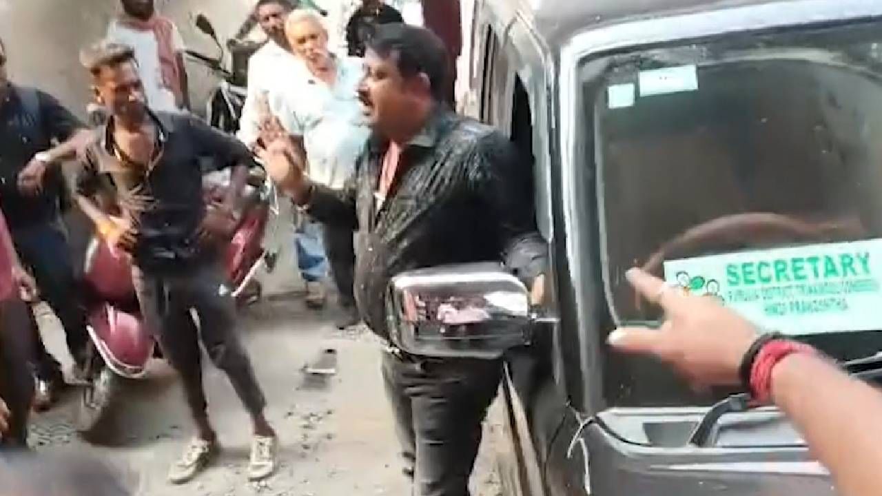 Asansol News, TMC: মদ্যপ চালক, তৃণমূল নেতার  গাড়ি থেকে নেমেই যা করলেন...