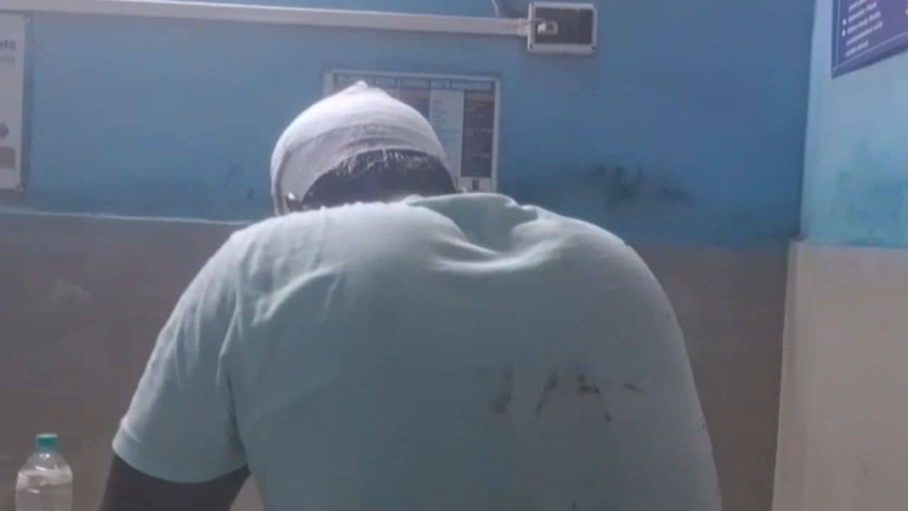 Hooghly: জলে মোবাইল ডুবিয়ে ভিডিয়ো আর তা থেকেই রক্তারক্তিকাণ্ড! কীভাবে?