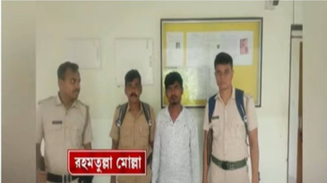 Pathankhali: প্রসূতিদের খোঁজ নিতেন, কার কবে সন্তান প্রসবের দিন, তারও হিসাব রাখতেন, ভুয়ো শংসাপত্রকাণ্ডে এবার নজরে এক হাতুড়ে চিকিৎসক