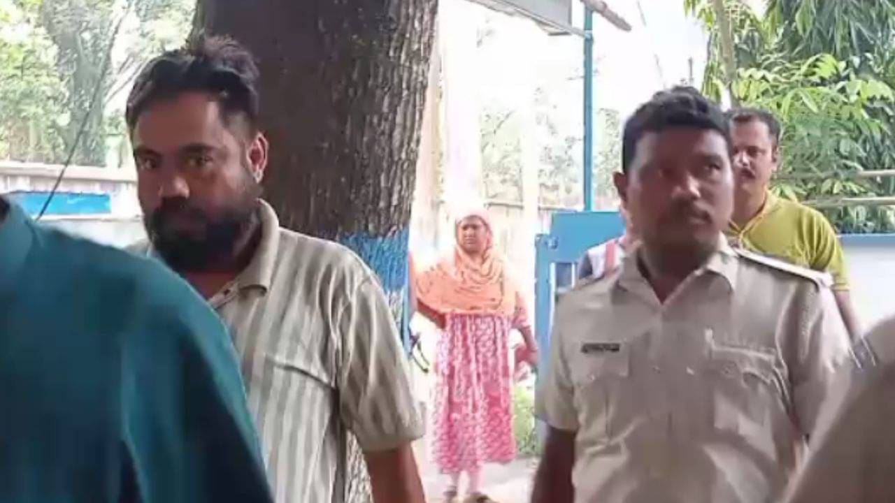 Bangladeshi: কী কাণ্ড! খাস কলকাতায় বসে কি না কাজ? ইকোপার্ক থেকে গ্রেফতার বাংলাদেশি জিয়াউদ্দিন