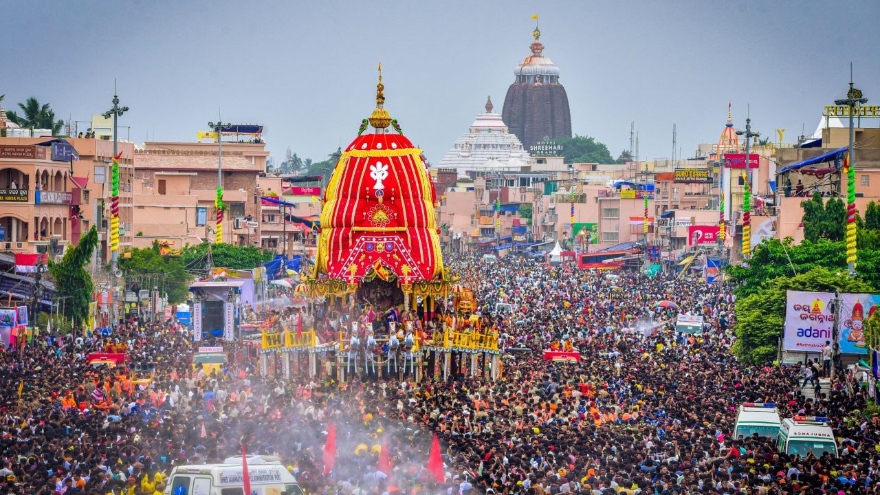 Rath Yatra 2025: রথের রশি টানতে পারেননি? উলটো রথ অবধি করুন এই কাজ, ফল পাবেন ৭ দিনে Rath Yatra 2025: রথের রশি টানতে পারেননি? উলটো রথ অবধি করুন এই কাজ, ফল পাবেন ৭ দিনে