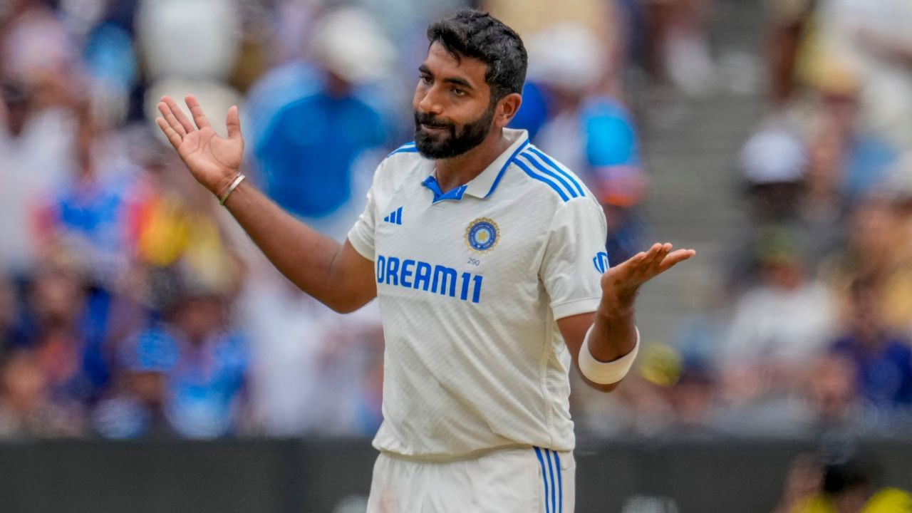 Jasprit Bumrah: বুমরাকে ছাড়াই একাদশ! শুভমন গিলকে এমন পরামর্শ অজি ক্রিকেটারের Jasprit Bumrah: বুমরাকে ছাড়াই একাদশ! শুভমন গিলকে এমন পরামর্শ অজি ক্রিকেটারের