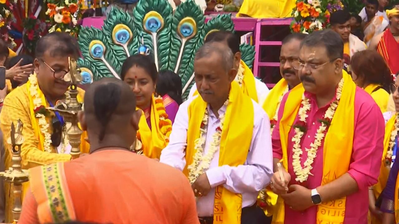 Rath Yatra: উত্তর-পূর্বের সবচেয়ে বড় রথে শুধুই ঘাসফুল, আমন্ত্রণ পেল না বিরোধীরা