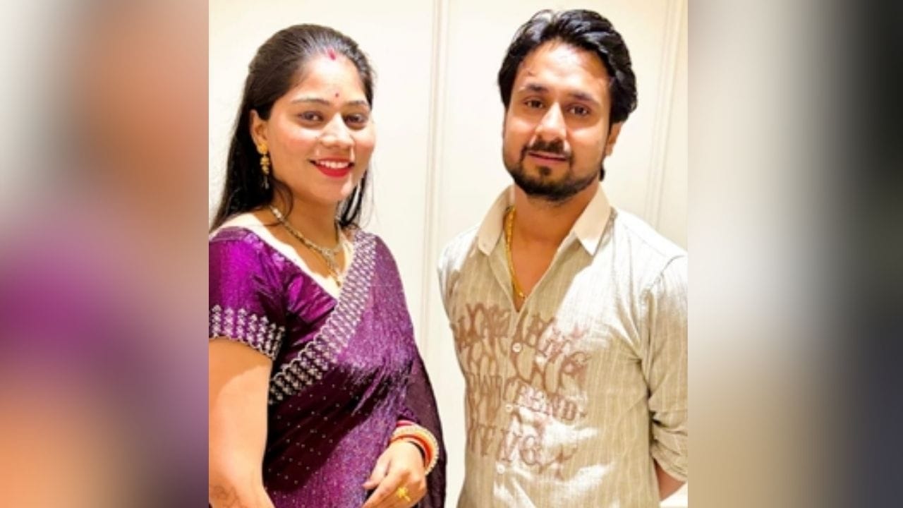 Meghalaya Honeymoon Murder: মেঘালয় হানিমুন মার্ডারে নয়া মোড়! রাজা রঘুবংশীর বাড়িতে ঢুকে পড়ল 'নকল' পুলিশ, কী উদ্দেশ্য ছিল? Meghalaya Honeymoon Murder: মেঘালয় হানিমুন মার্ডারে নয়া মোড়! রাজা রঘুবংশীর বাড়িতে ঢুকে পড়ল 'নকল' পুলিশ, কী উদ্দেশ্য ছিল?