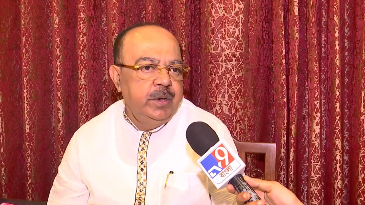 Kolkata Airport: ‘রাজারহাটে যে পুরসভা ছিল তাঁরা নিয়মের তোয়াক্কাই করত না’, এয়ারপোর্টের আশপাশে বহুতল সমস্যা নিয়ে ক্ষুব্ধ শোভন