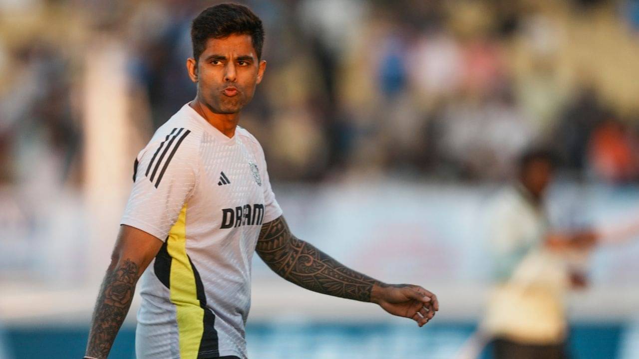 Suryakumar Yadav: হঠাৎ ইংল্যান্ডে টি-টোয়েন্টি ক্যাপ্টেন সূর্যকুমার যাদব, কারণ গুরুতর!
