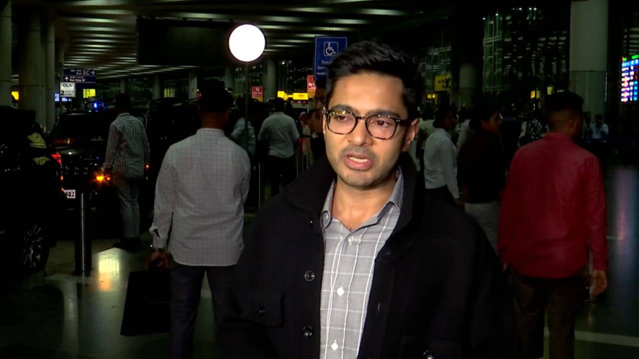 Abhishek Banerjee: মধ্যরাতে কলকাতায় ফিরলেন অভিষেক, বুধে বিদেশমন্ত্রীর সঙ্গে বৈঠকে না থাকার কারণ জানালেন