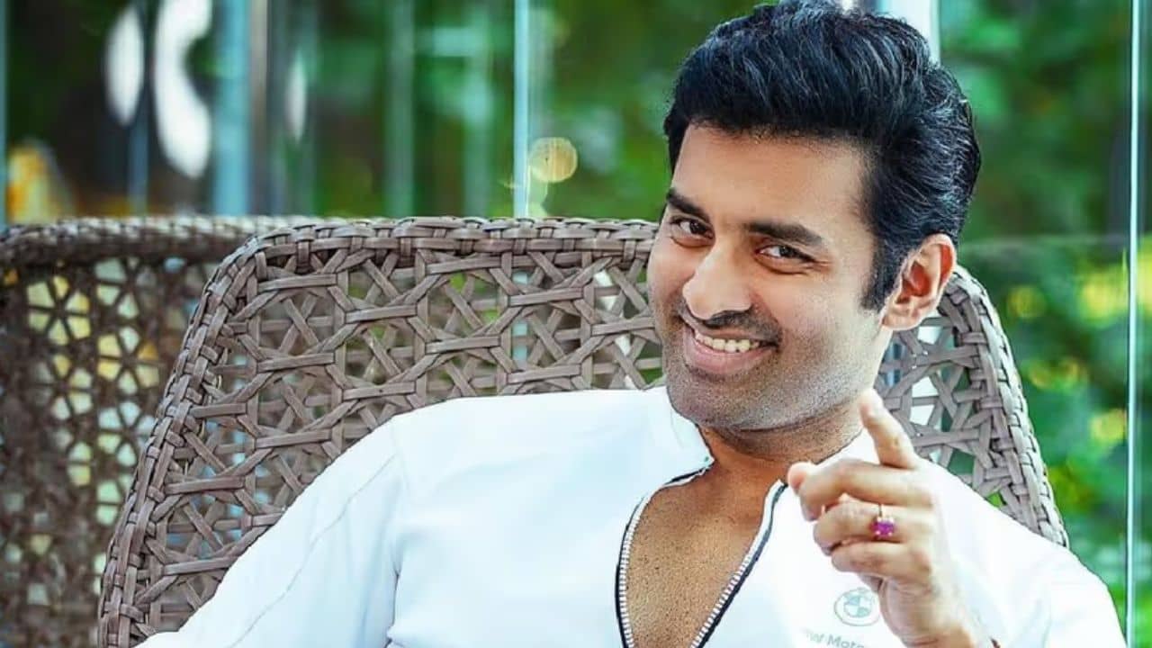 নায়ক-নায়িকাদের ম্যানেজাররা কাদের ফোন করে ডাকছেন? ফাঁস করলেন অঙ্কুশ