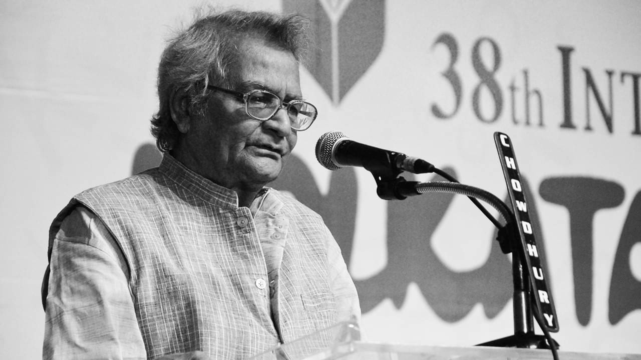 বৃষ্টিভেজা দিনে সকলকে কাঁদিয়ে চিরনিদ্রায় সাহিত্যিক প্রফুল্ল রায়